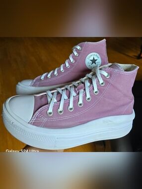 Sz 9.5 Women's CONVERSE CTAS MOVE HI PLATFORM Purple Shoes